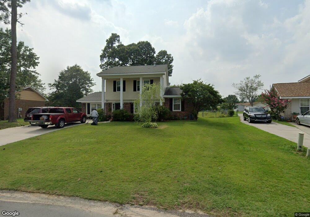 6631 Keeler Dr, Fayetteville, NC 28303 - photo 1