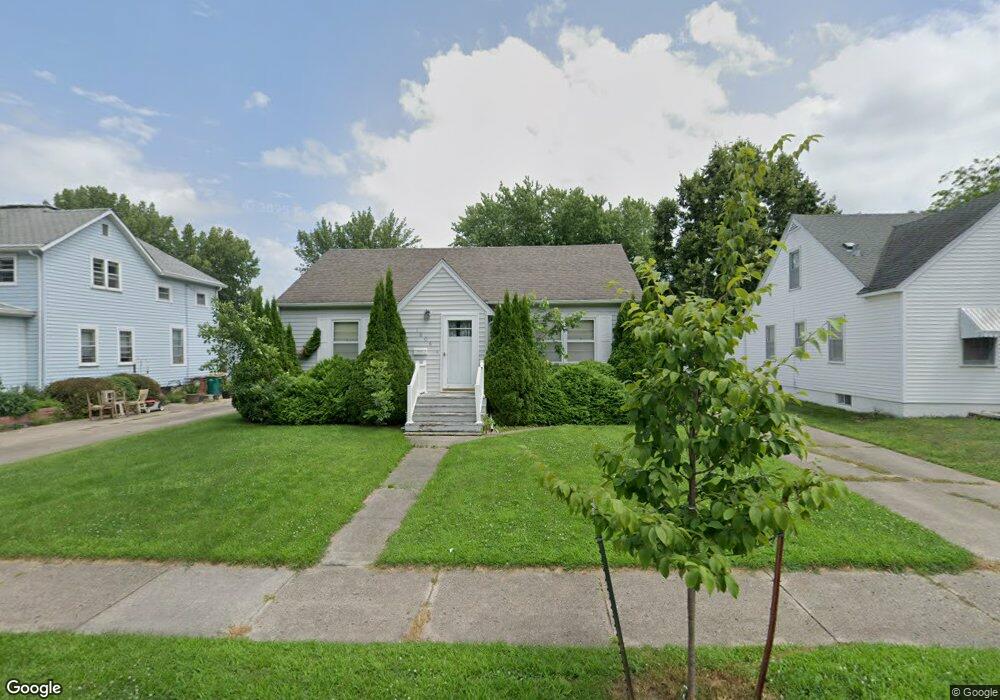 1006 Columbus Ave, Albert Lea, MN 56007 - photo 1