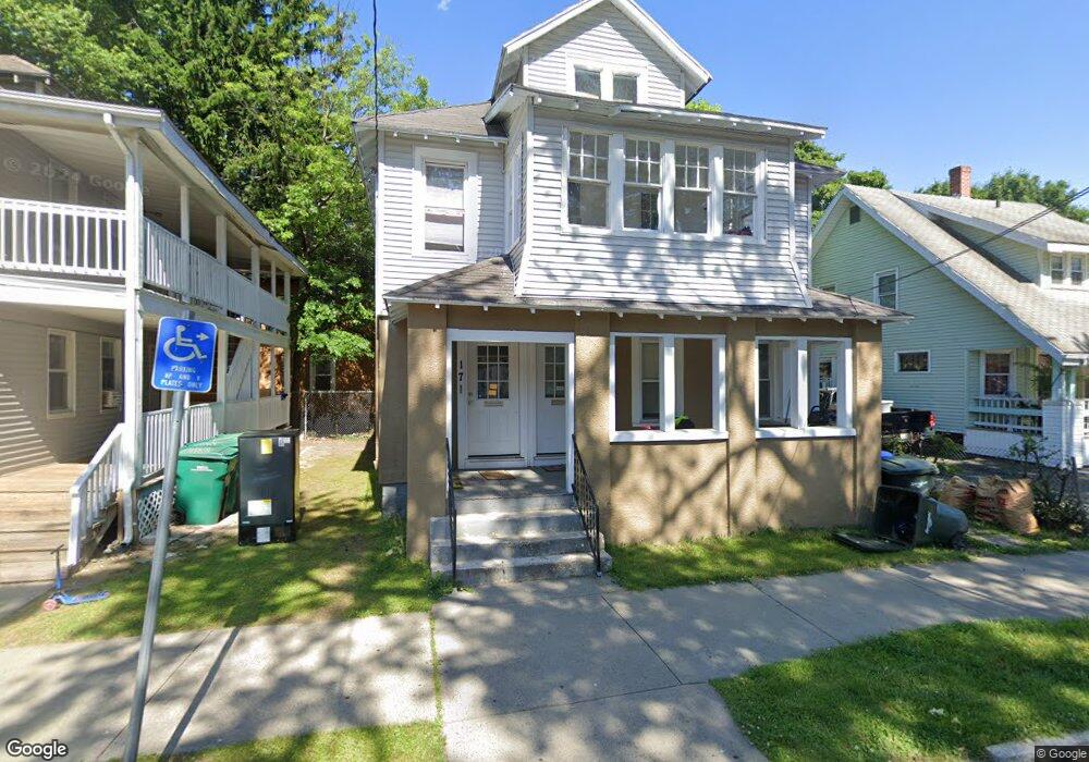 17 Carlisle St unit 19, Springfield, MA 01109 - photo 1