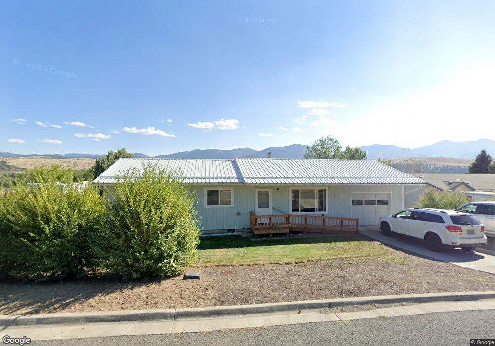 325 Holland Dr, Mount Vernon, OR 97865 - photo 1