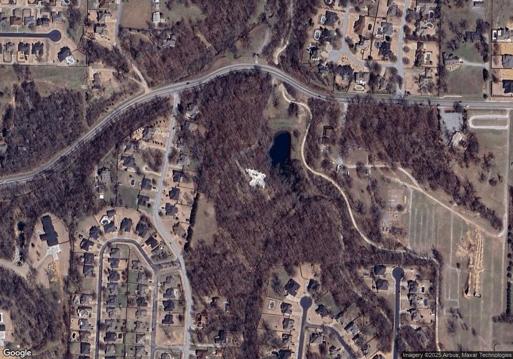 2301 SW 2nd St, Bentonville, AR 72712 - photo 1