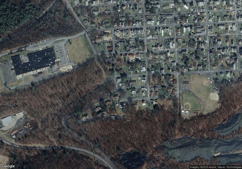 1554 W Nelson St, Coal Township, PA 17866 - photo 1