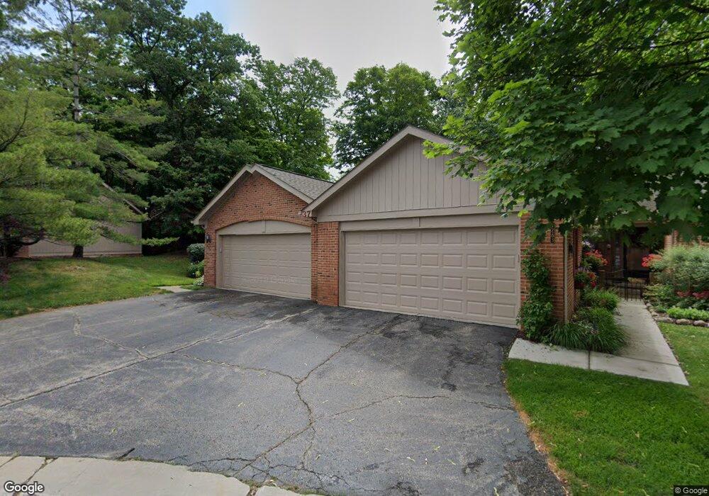 7273 Danbrooke unit 117, West Bloomfield, MI 48322 - photo 1