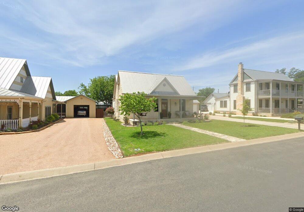 103 Settlement Dr, Fredericksburg, TX 78624 - photo 1