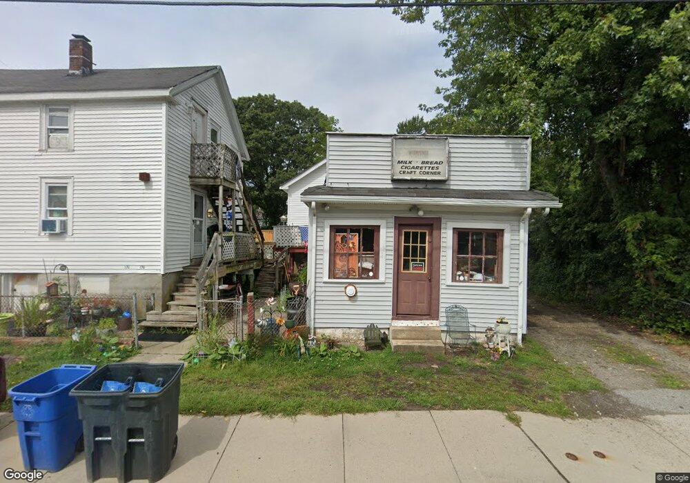 178 Simmonsville Ave, Johnston, RI 02919 - photo 1