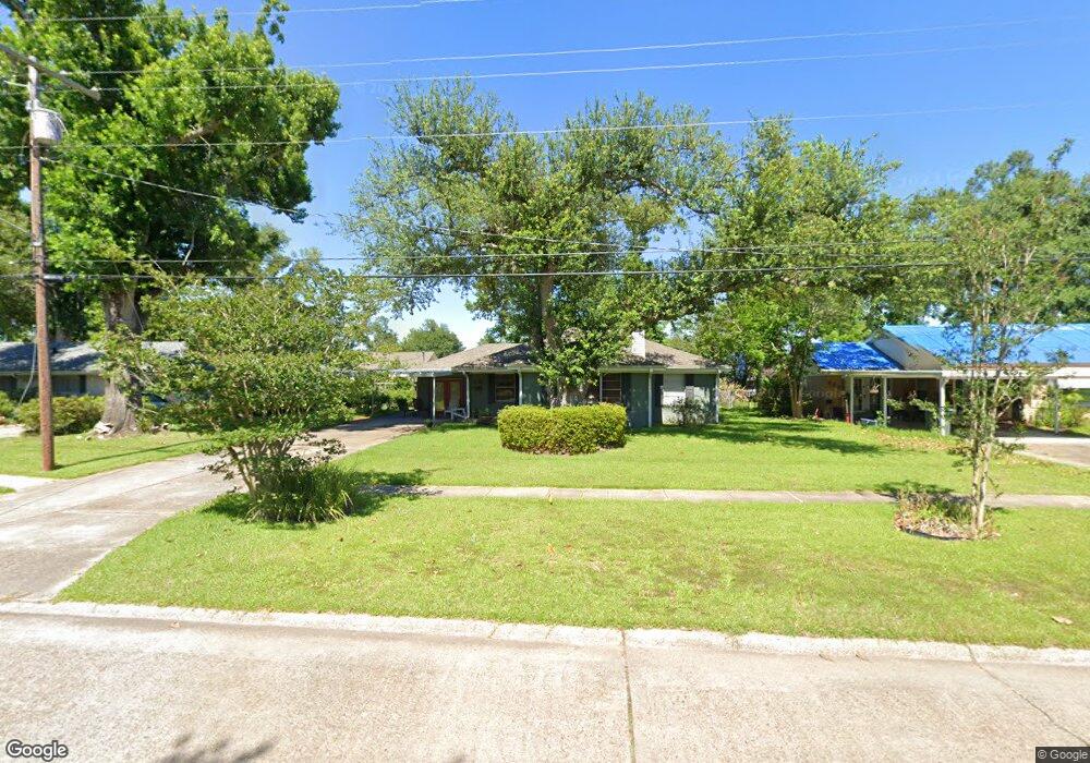 527 Jefferson Dr, Lake Charles, LA 70605 - photo 1