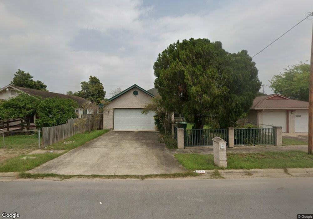 218 W Hawk Ave, Pharr, TX 78577 - photo 1