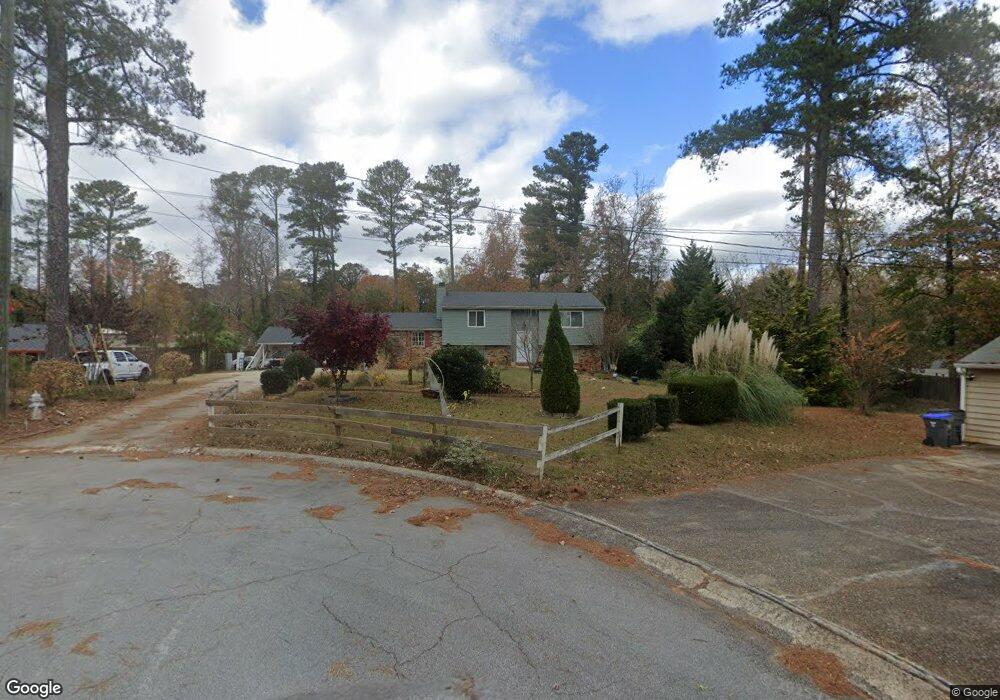 1869 Suwanee Ridge Ct, Lawrenceville, GA 30043 - photo 1