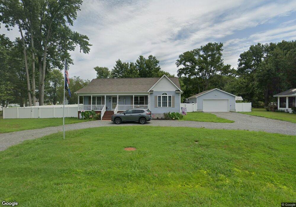 310 Richmond Rd, Colonial Beach, VA 22443 - photo 1