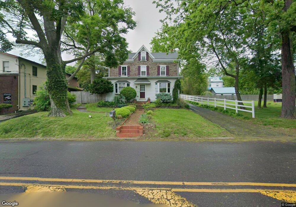 915 E Butler Pike unit 6, Ambler, PA 19002 - photo 1