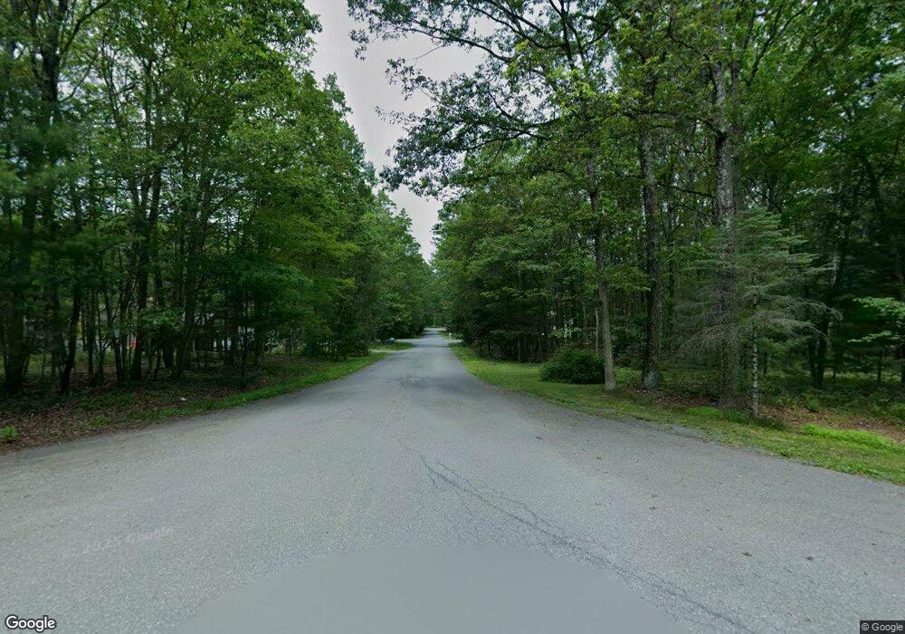 2127 Blackthorn Dr, Chestnuthill Township, PA 18353 - photo 1