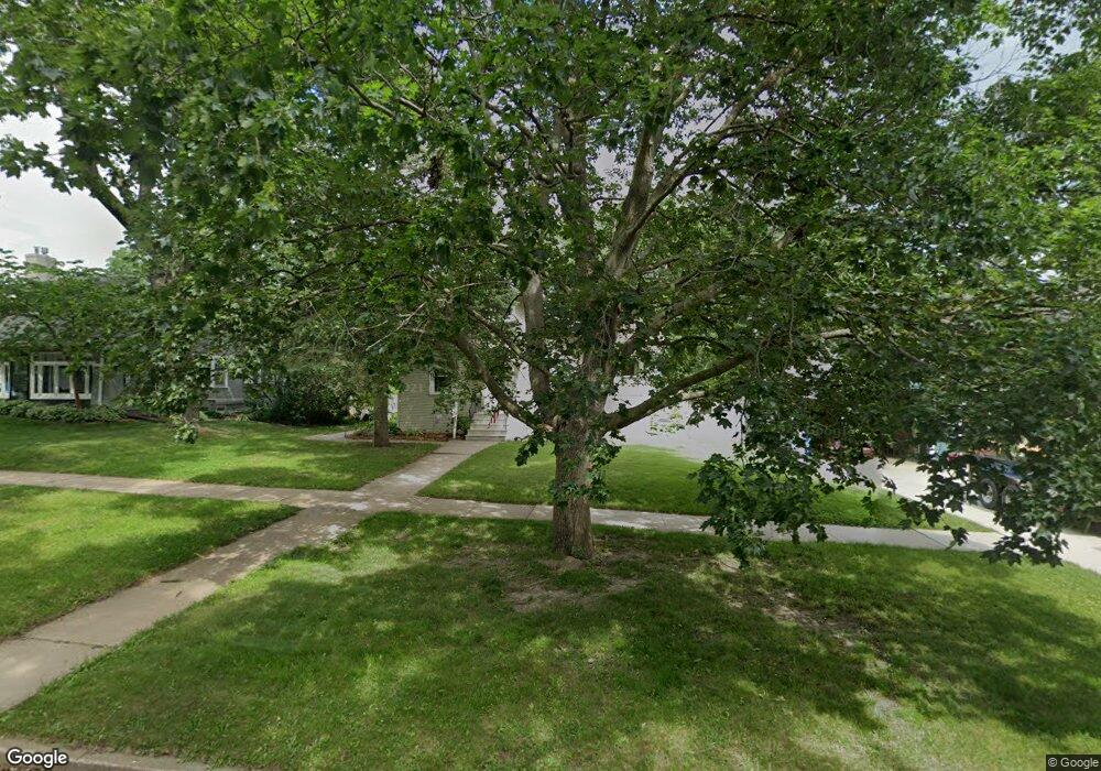 2304 Clay St, Cedar Falls, IA 50613 - photo 1