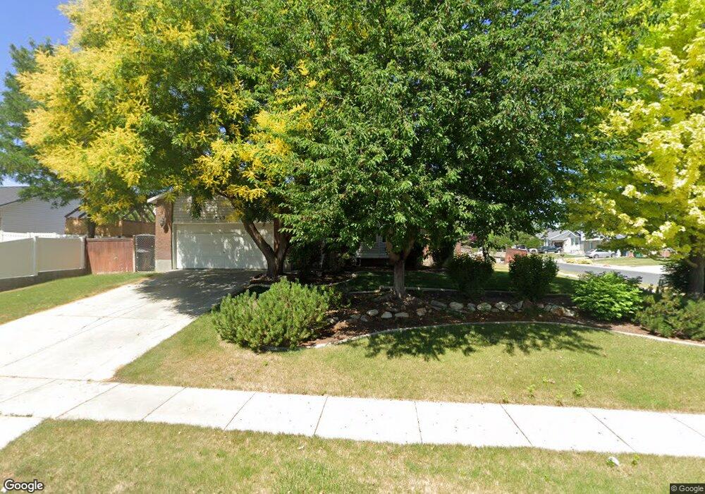 8438 S Plum Creek Dr, West Jordan, UT 84088 - photo 1