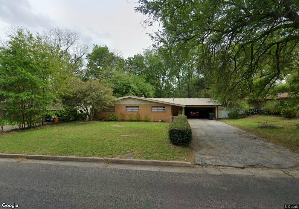 409 E Amherst Dr, Tyler, TX 75701 - photo 1