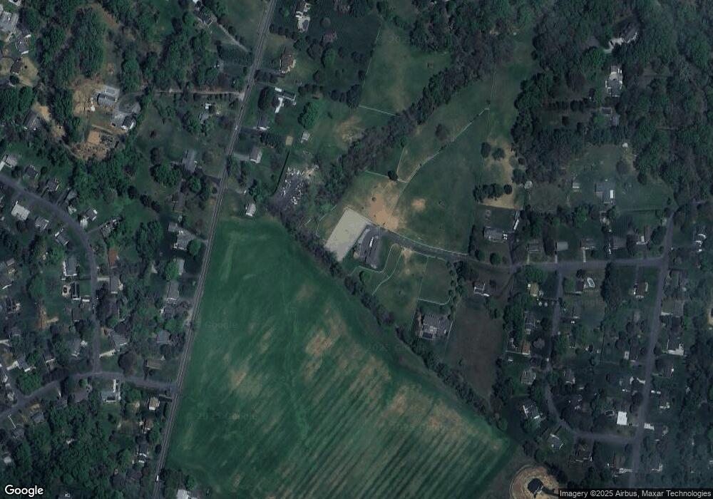 2008 Pearlstone Dr, Fallston, MD 21047 - photo 1