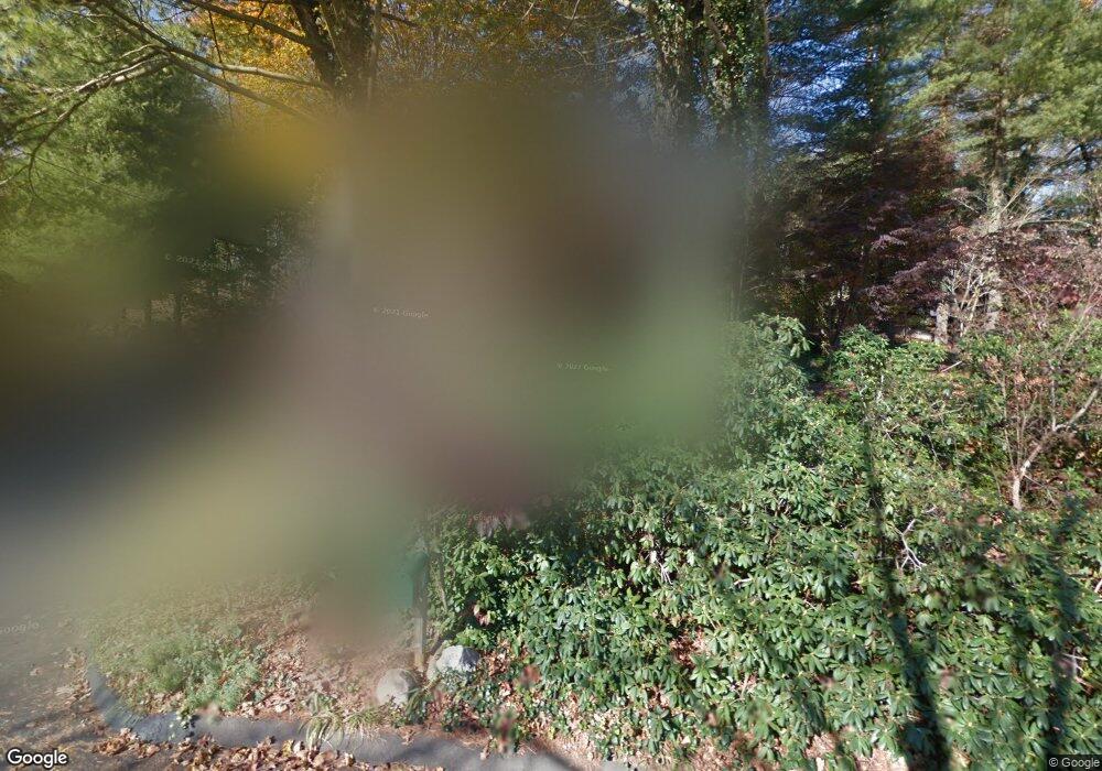 608 E Slope Dr, Orange, CT 06477 - photo 1