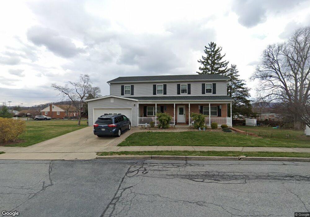 11 Kings Blvd, Reading, PA 19607 - photo 1