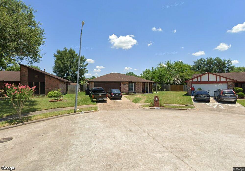 9543 Misty Vale Ln, Houston, TX 77075 - photo 1