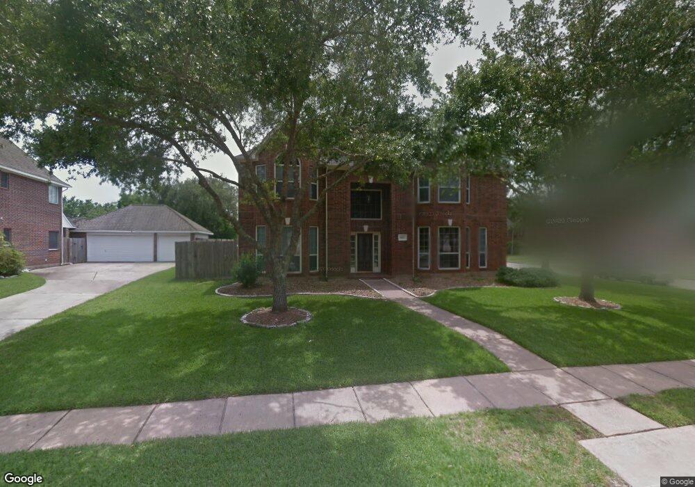 1802 Stonecreek Cir, Friendswood, TX 77546 - photo 1