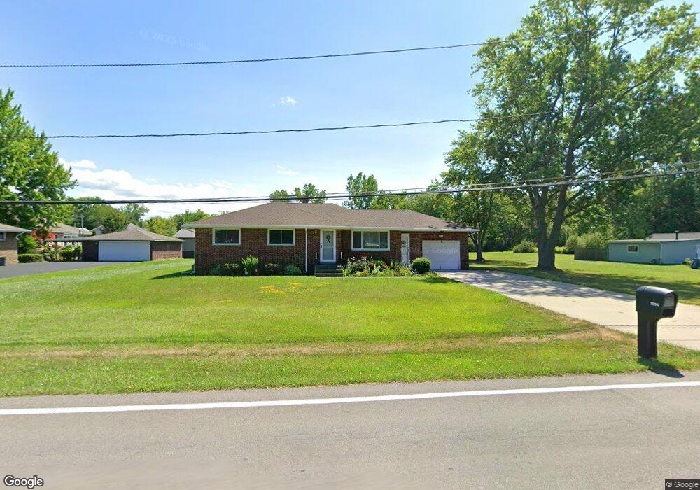 2854 Homeyer Rd, North Tonawanda, NY 14120 - photo 1