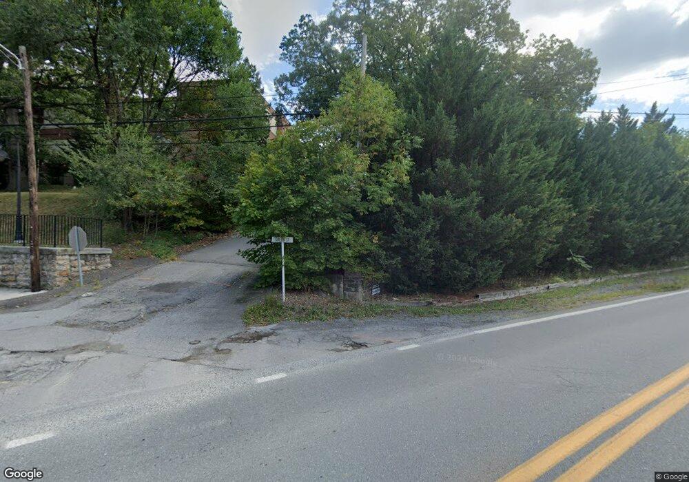 9 Martinsburg Rd, Berkeley Springs, WV 25411 - photo 1