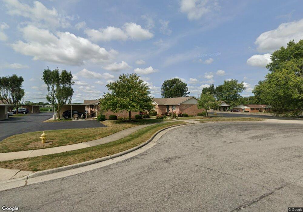 154 Golden Ln, Lima, OH 45807 - photo 1