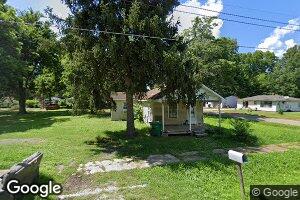 400 Bellvue St, Steele, MO 63877