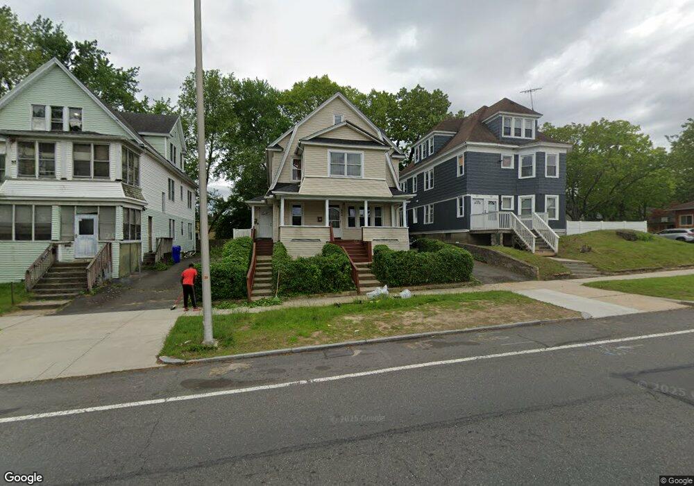 549 Wilbraham Rd unit 551, Springfield, MA 01109 - photo 1