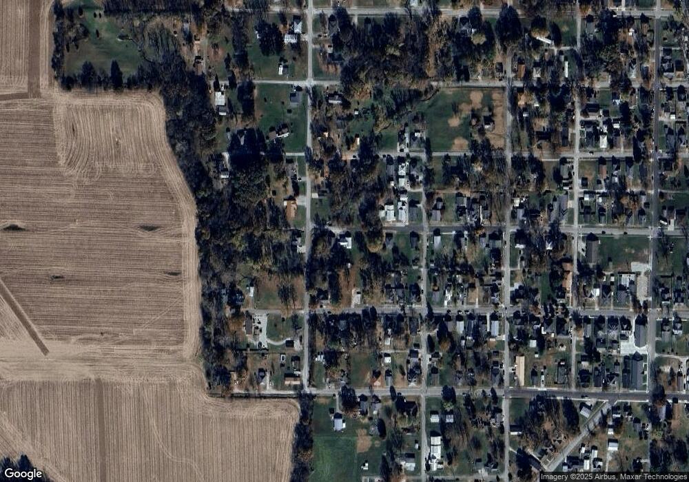 811 W 5th St, Bicknell, IN 47512 - photo 1