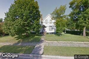 305 S Division St, Warren, MN 56762