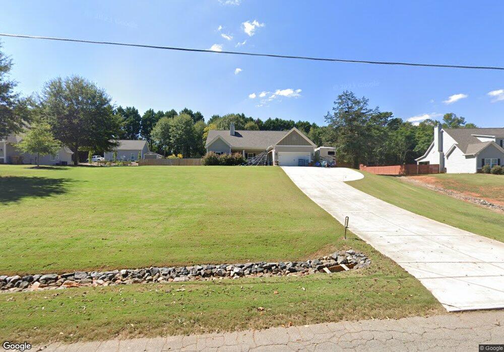 842 Old Thompson Mill Rd unit 6, Winder, GA 30680 - photo 1