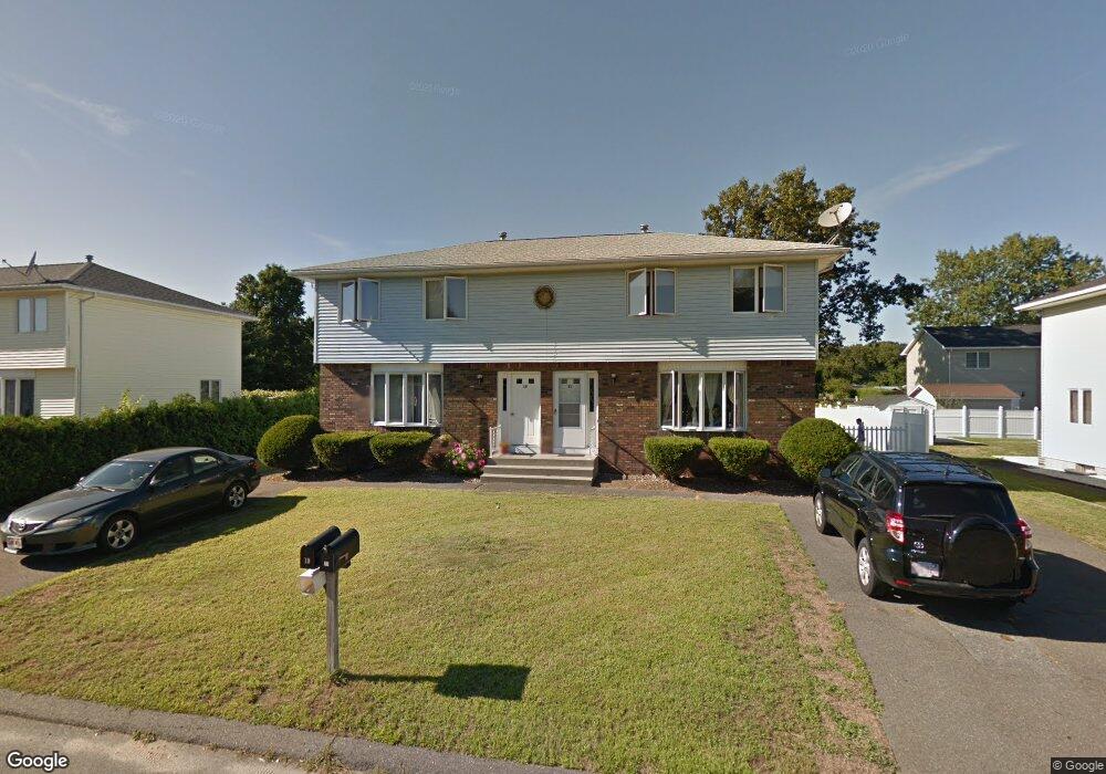 19 Munsing Ave unit 21, Ludlow, MA 01056 - photo 1