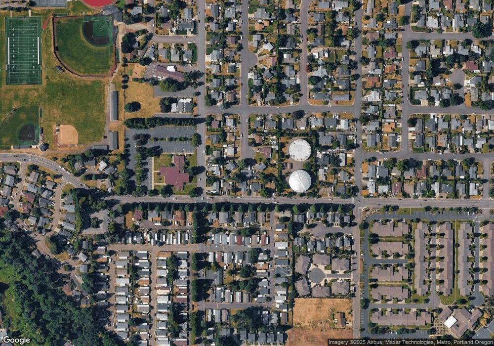 1239 S Elm Ct, Canby, OR 97013 - photo 1