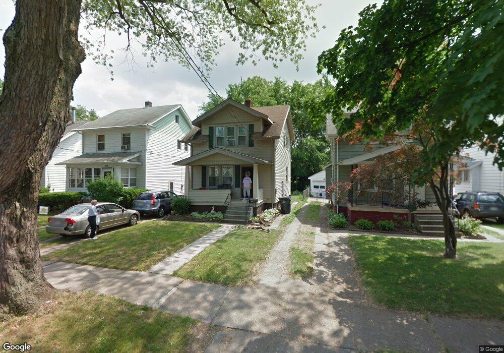 2009 Mansfield Rd, Toledo, OH 43613 - photo 1