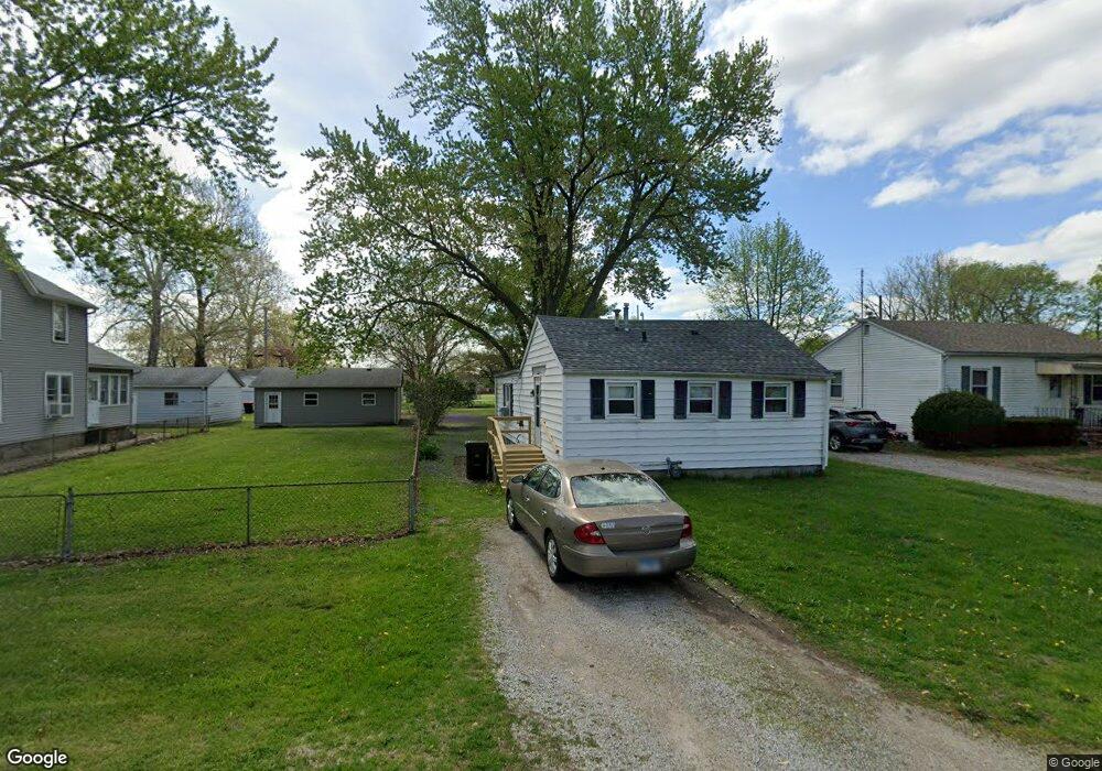 1210 N Ottawa St, Lincoln, IL 62656 - photo 1