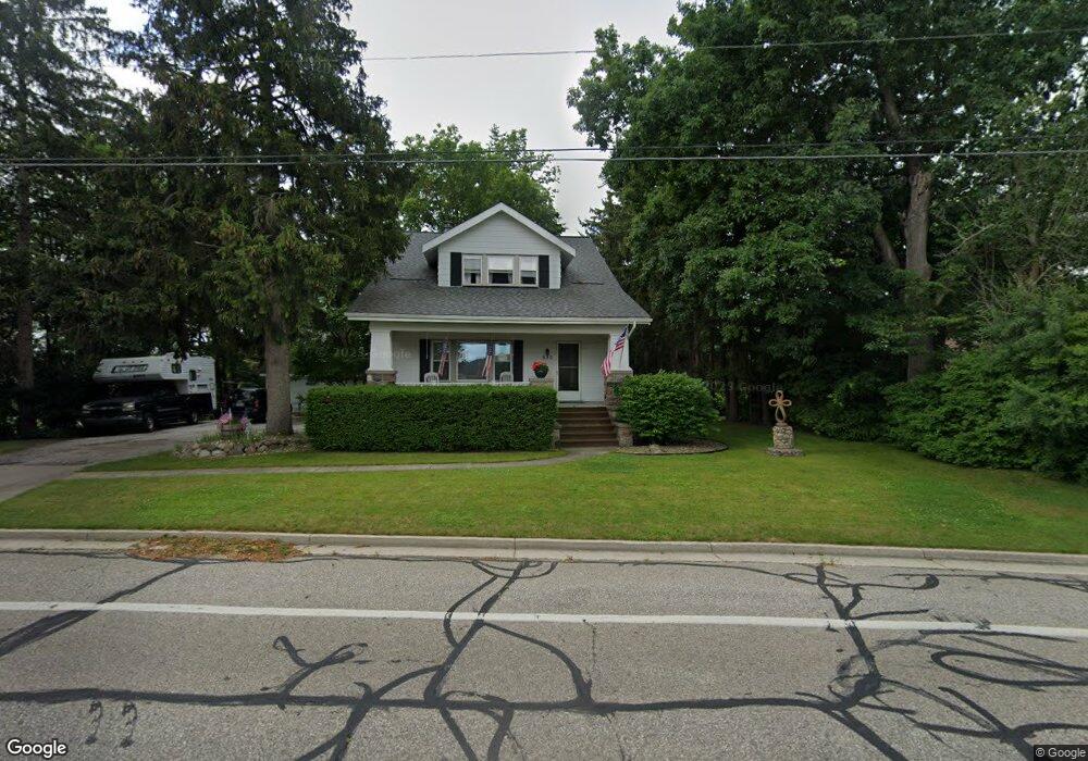 895 W Tuscola St, Frankenmuth, MI 48734 - photo 1