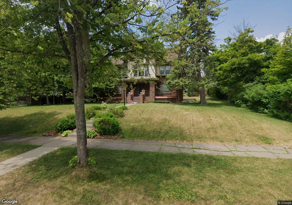 2431 E 5th St, Duluth, MN 55812 - photo 1