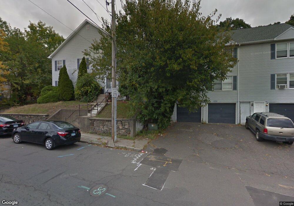 131 Oak St unit 5, Waterbury, CT 06704 - photo 1