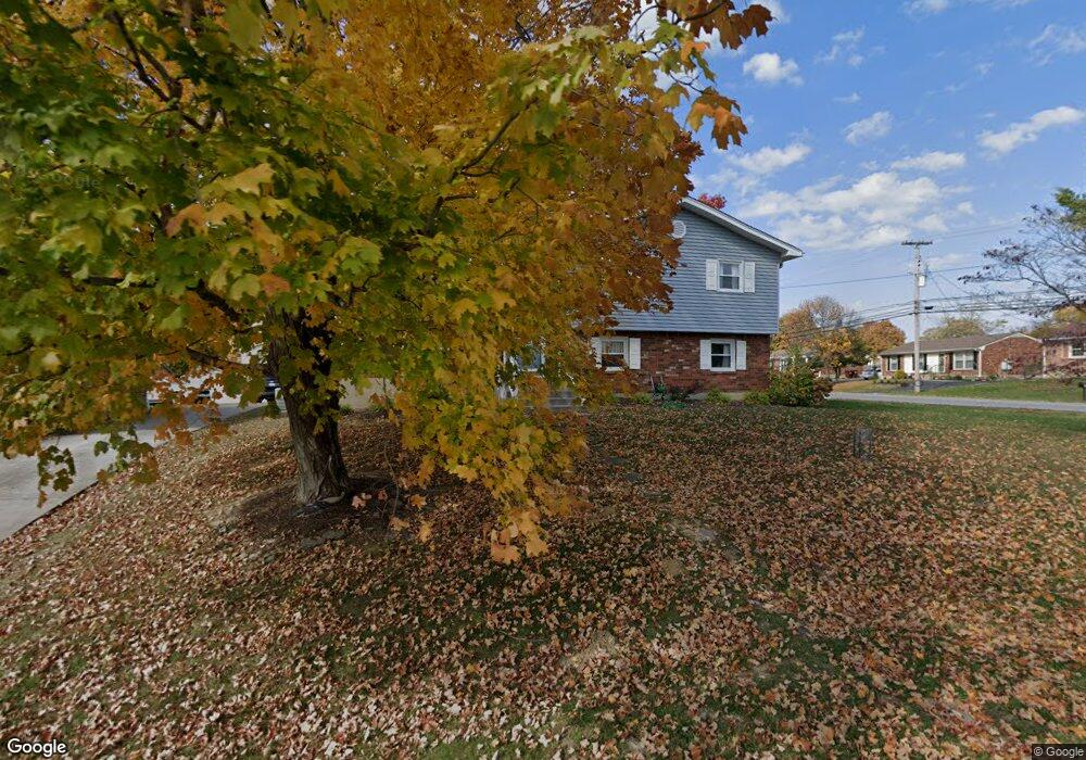 5500 Tealeaf Ct, Louisville, KY 40291 - photo 1