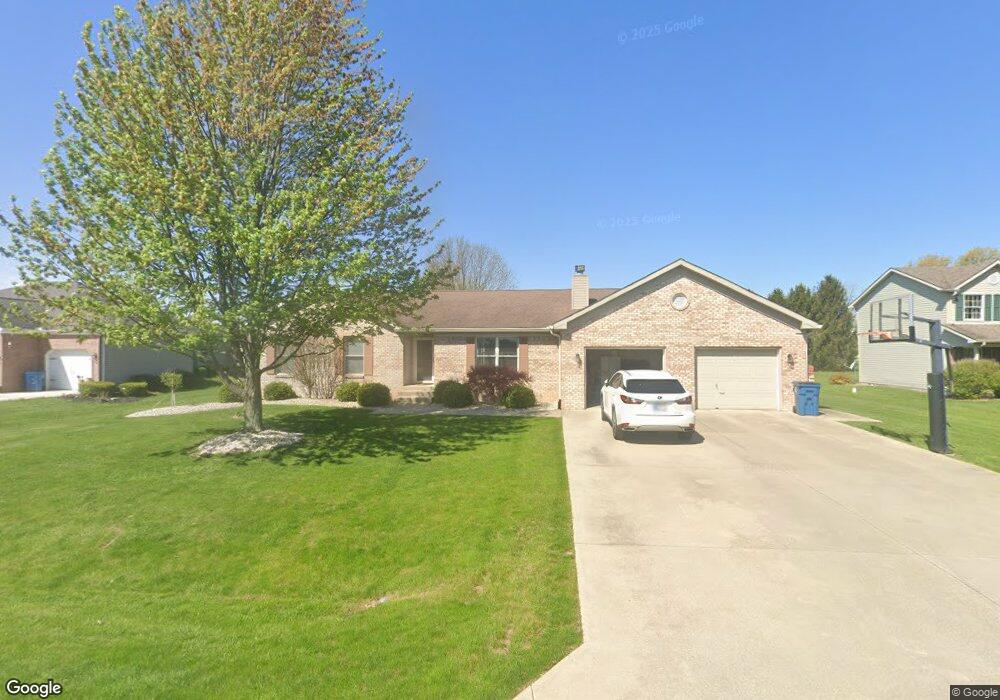 704 Maple St, Swayzee, IN 46986 - photo 1