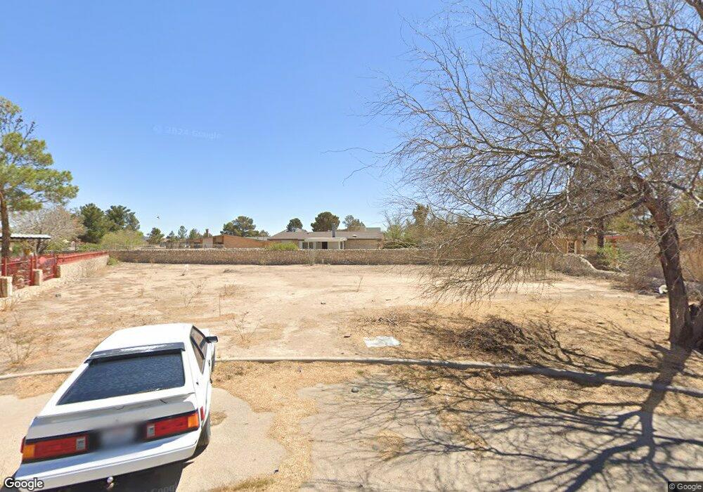 15352 Fairwood Ct, Horizon City, TX 79928 - photo 1