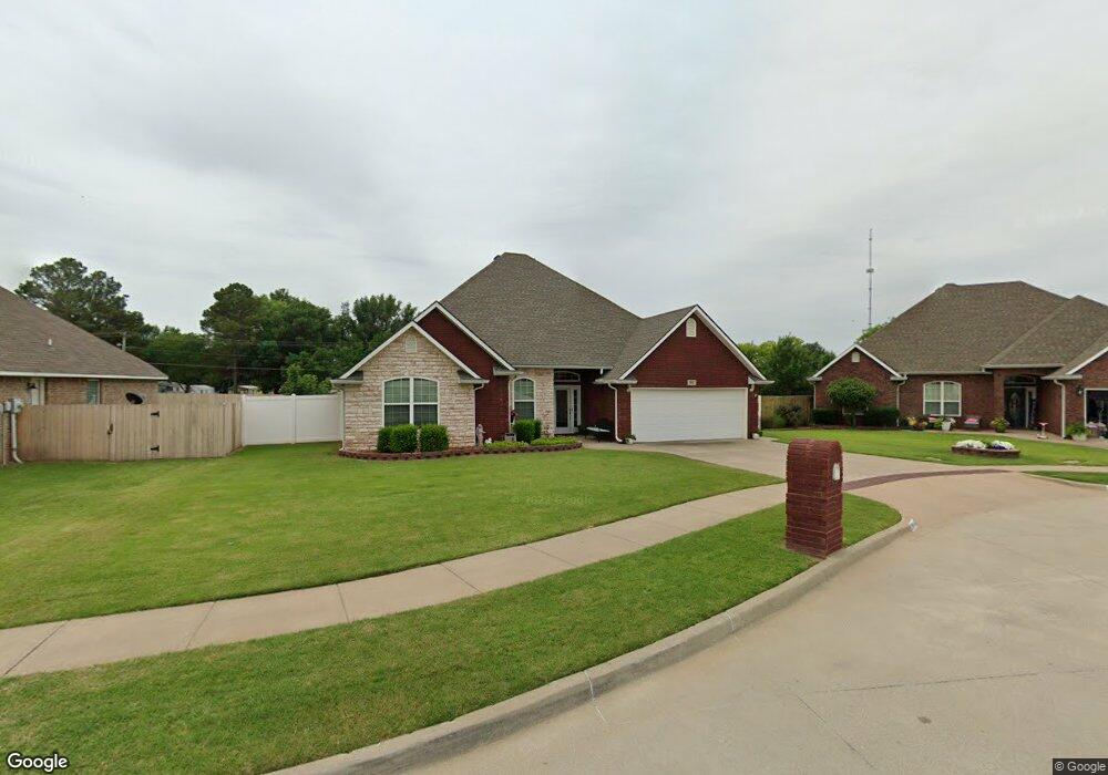 2014 5th Ave NW, Ardmore, OK 73401 - photo 1