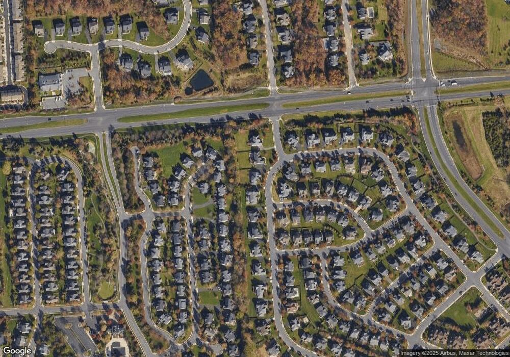 22801 Watson Heights Cir, Ashburn, VA 20148 - photo 1