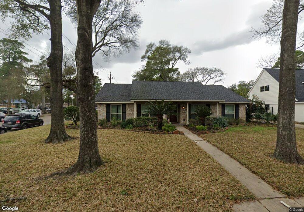 903 Bethlehem St, Houston, TX 77018 - photo 1