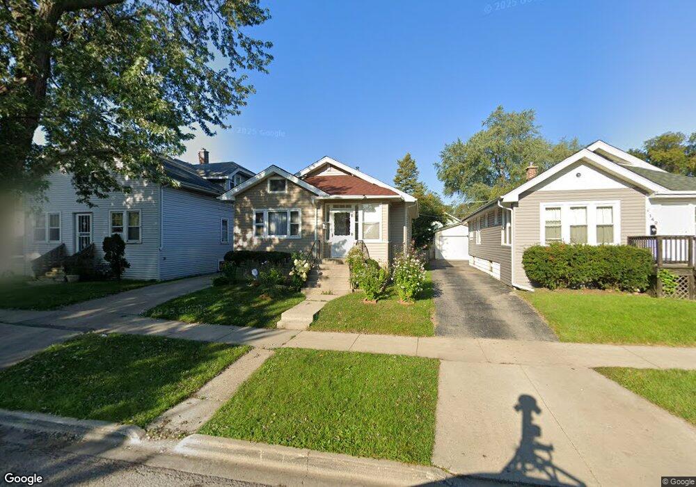 146 S Elmwood Ave, Waukegan, IL 60085 - photo 1