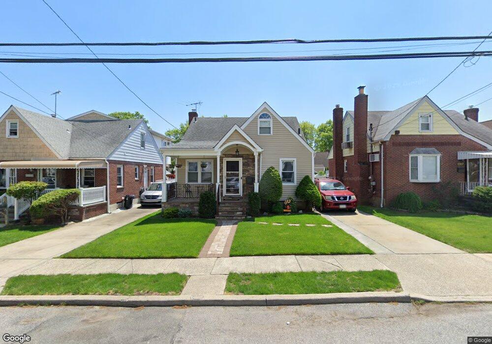 1083 Theodora St, Franklin Square, NY 11010 - photo 1