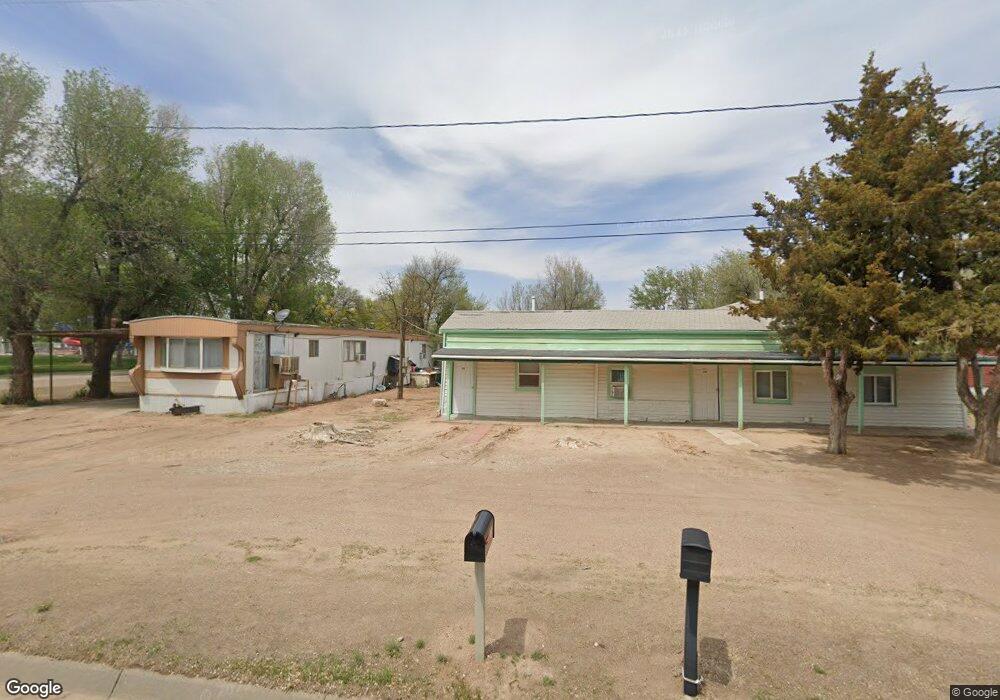 202 E 4th St, Hugoton, KS 67951 - photo 1