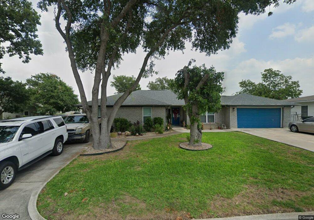 303 Parker Dr, San Marcos, TX 78666 - photo 1