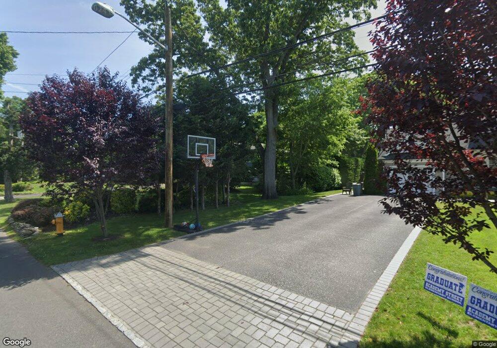 171 Suydam Ln, Bayport, NY 11705 - photo 1