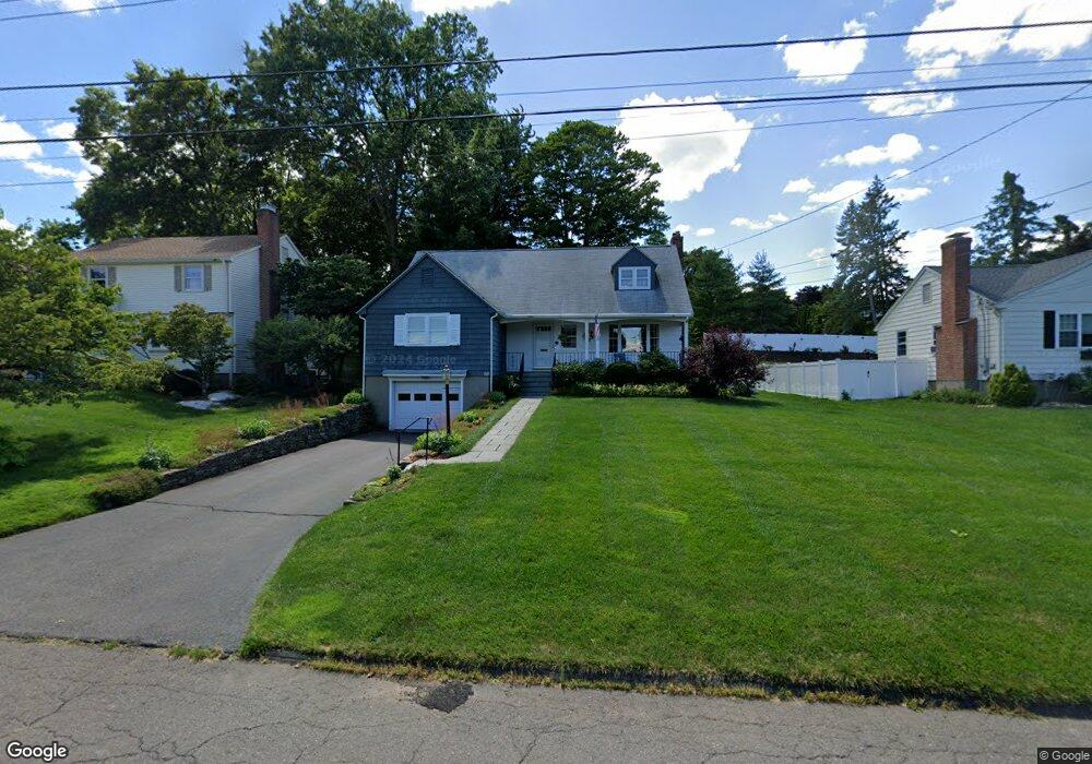 105 Midwell Rd, Wethersfield, CT 06109 - photo 1